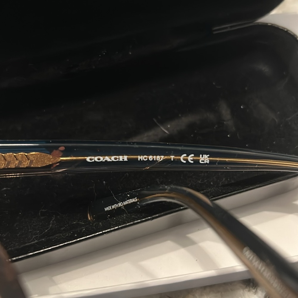 Coach Tortoise Eyeglasses with Case - Picture 2 of 2